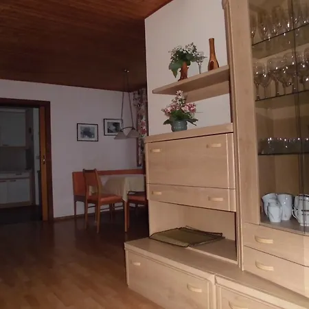 Apartment Lang *